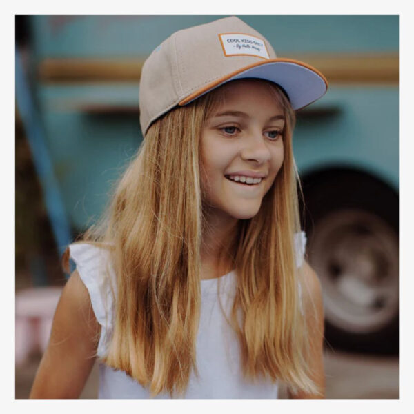 Casquette Mini Latte, Cool Kids Only, de la marque Hello Hossy