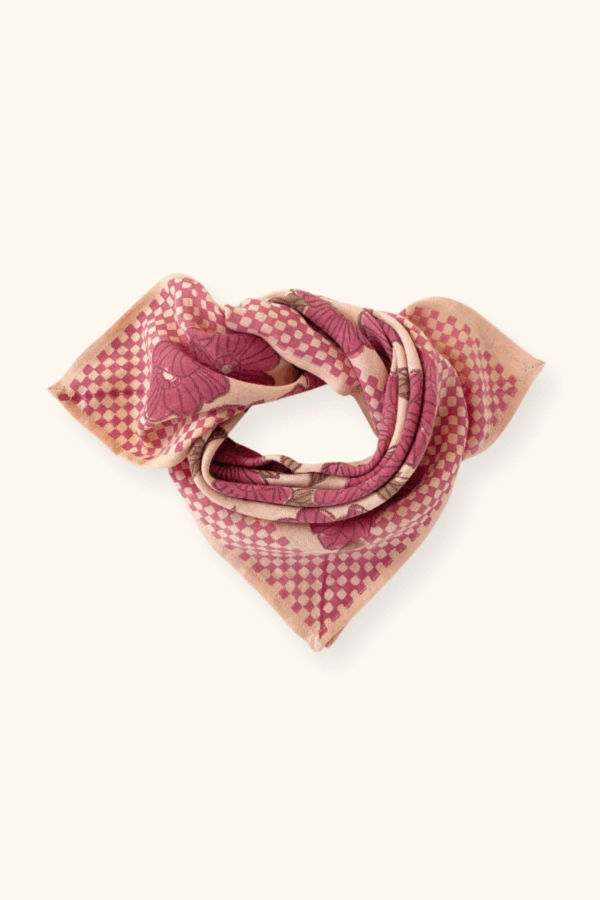 Petit foulard Manika Bloom – Macadamia de la marque Apaches Collections