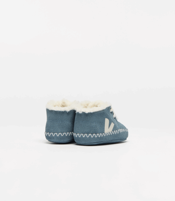 Chaussons vue arrière