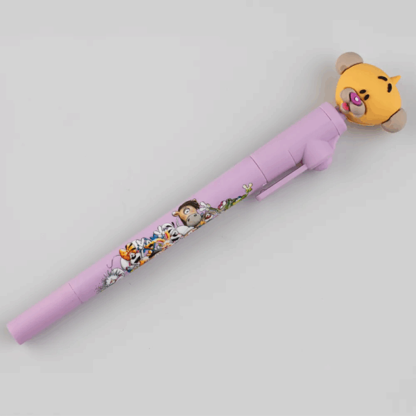 Stylo Fidget pimboli, Gros plan sur le motif pimboli sur le stylo