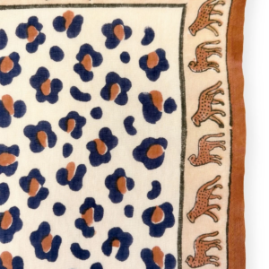 Grand foulard coton Léopard Rust détails motifs