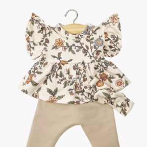 Détail du headband et de la tenue de la poupée Émilie Cuties